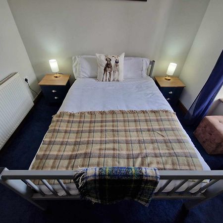 Y Castell Budget Accommodation Pwllheli Rum bild